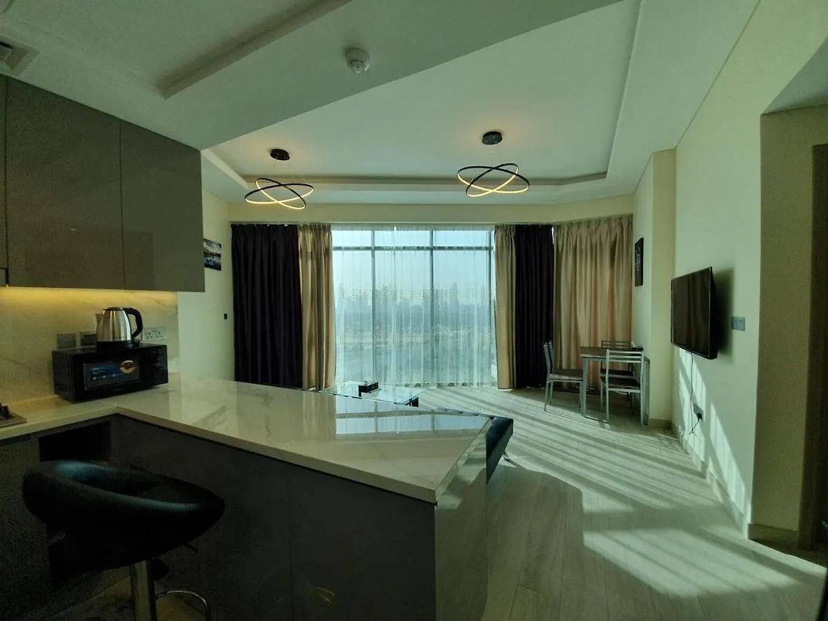 Apartment Dubai Skyline & Creek View - Homeyvillas
